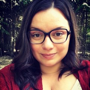 Meet your Posher, Jenelle